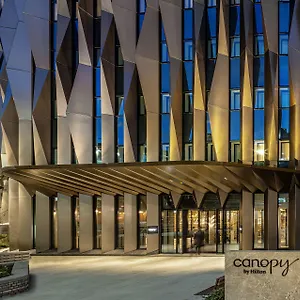 Hotel Canopy By Hilton, Londen